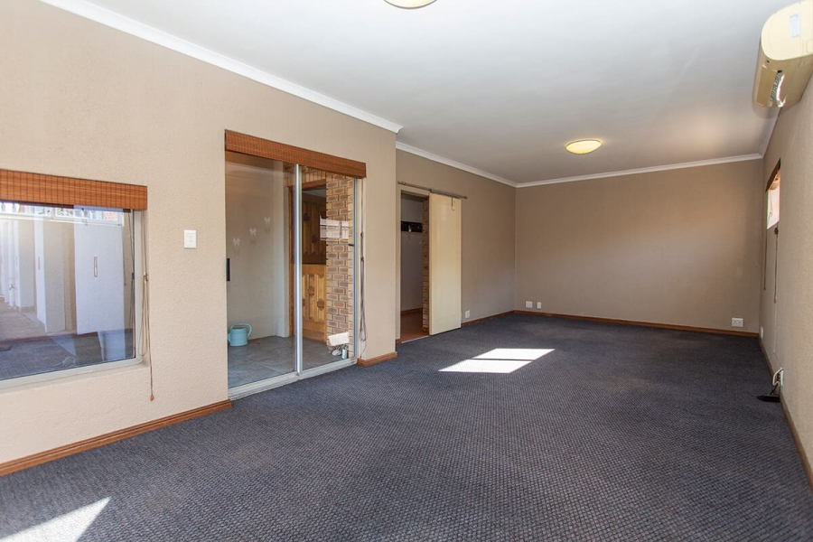 3 Bedroom Property for Sale in Ferndale Western Cape